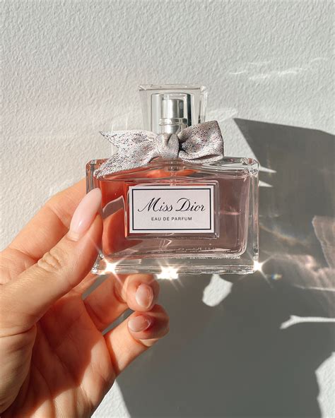 Miss Dior perfume review .